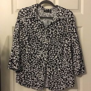 Woman's blouse, Apt. 9, size 1X, Animal print.